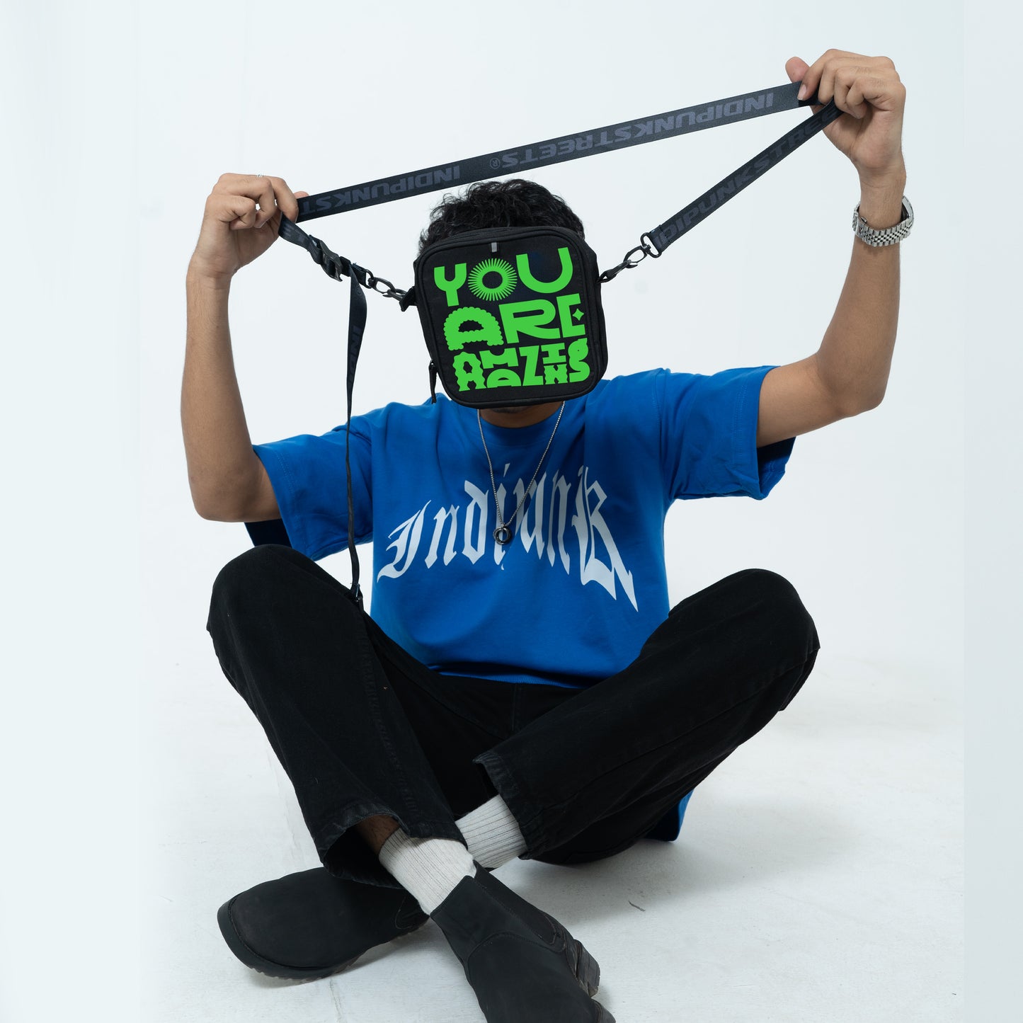 Amazing sling bag