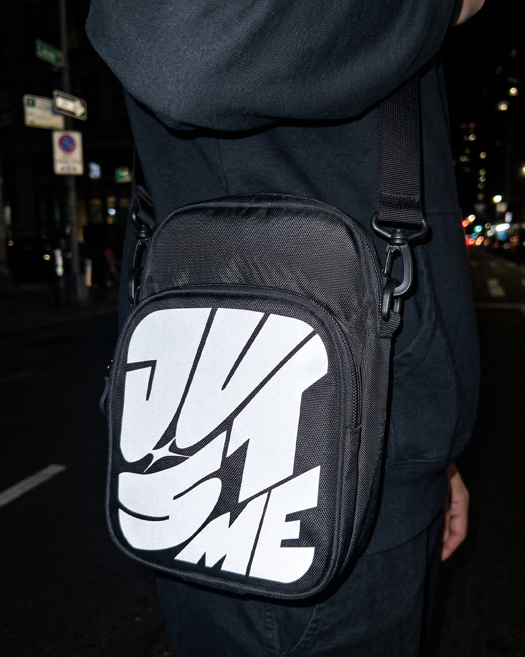 Justme reflective sling bag Pro