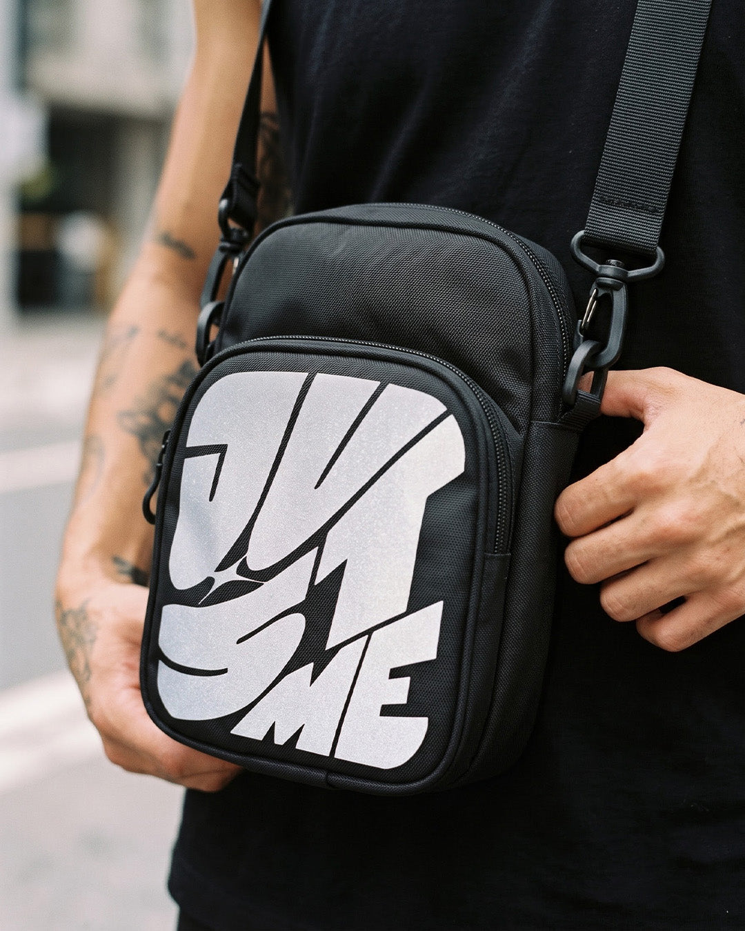 Justme reflective sling bag Pro