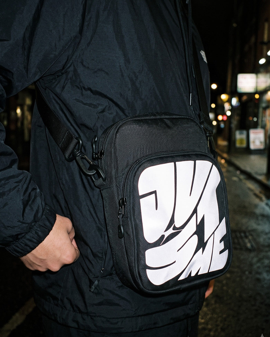 Justme reflective sling bag Pro