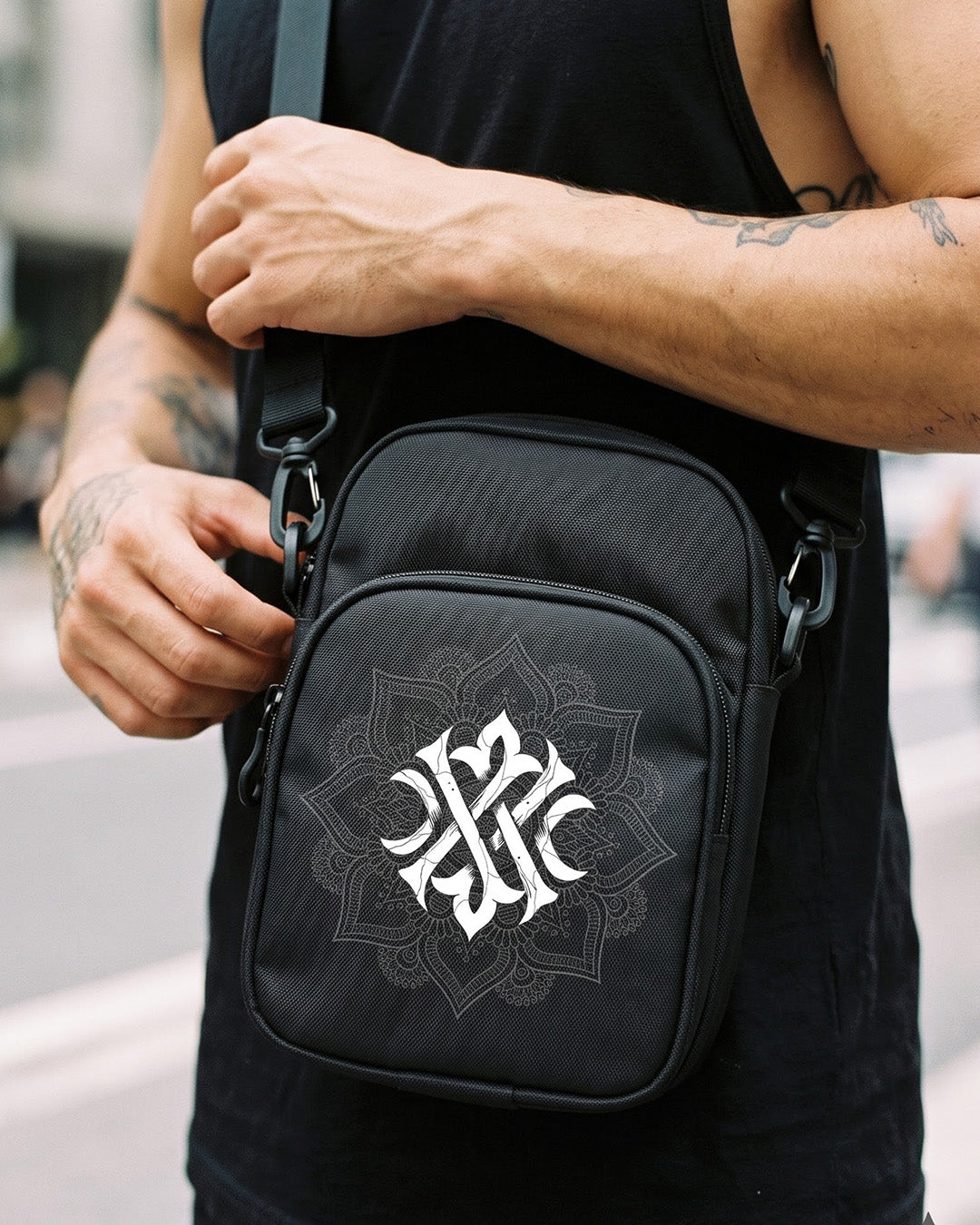 Mandala sling bag Pro