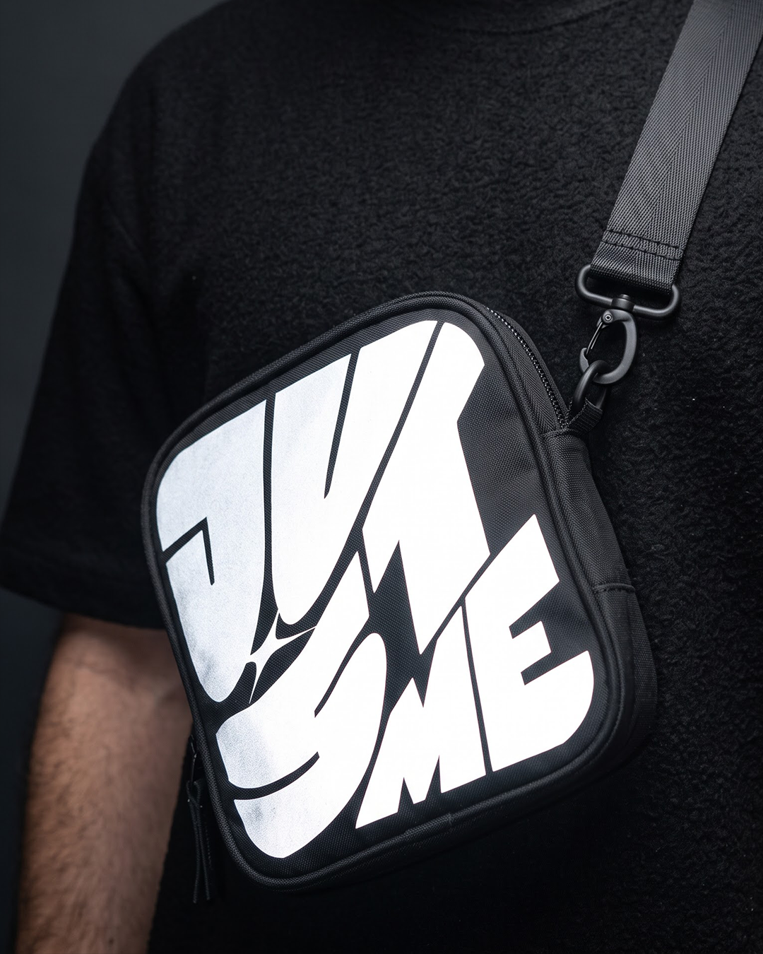 Goodbad Reflective Sling bag