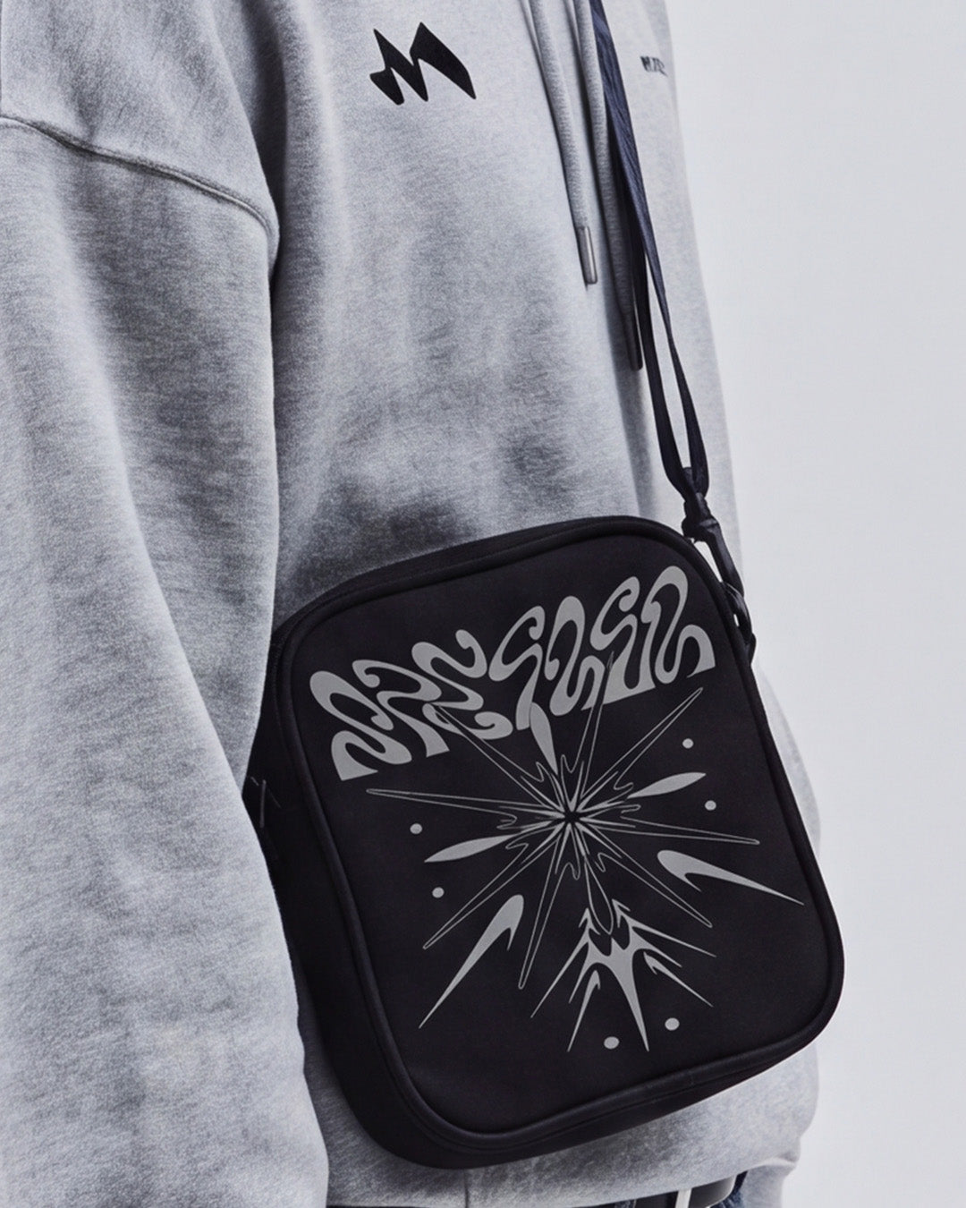 Techno fanny pack