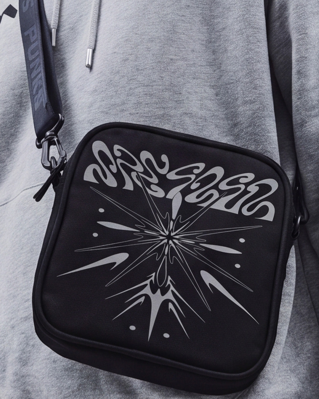 Techno fanny pack